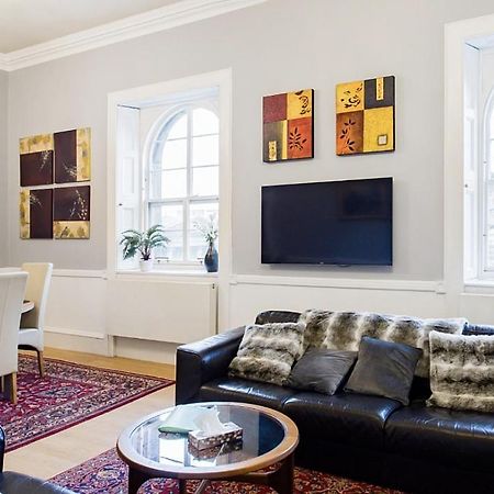Royal Mile Apartments Единбург Екстериор снимка