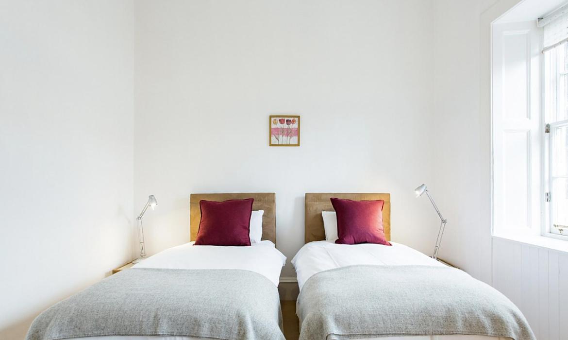 Royal Mile Apartments Единбург Екстериор снимка